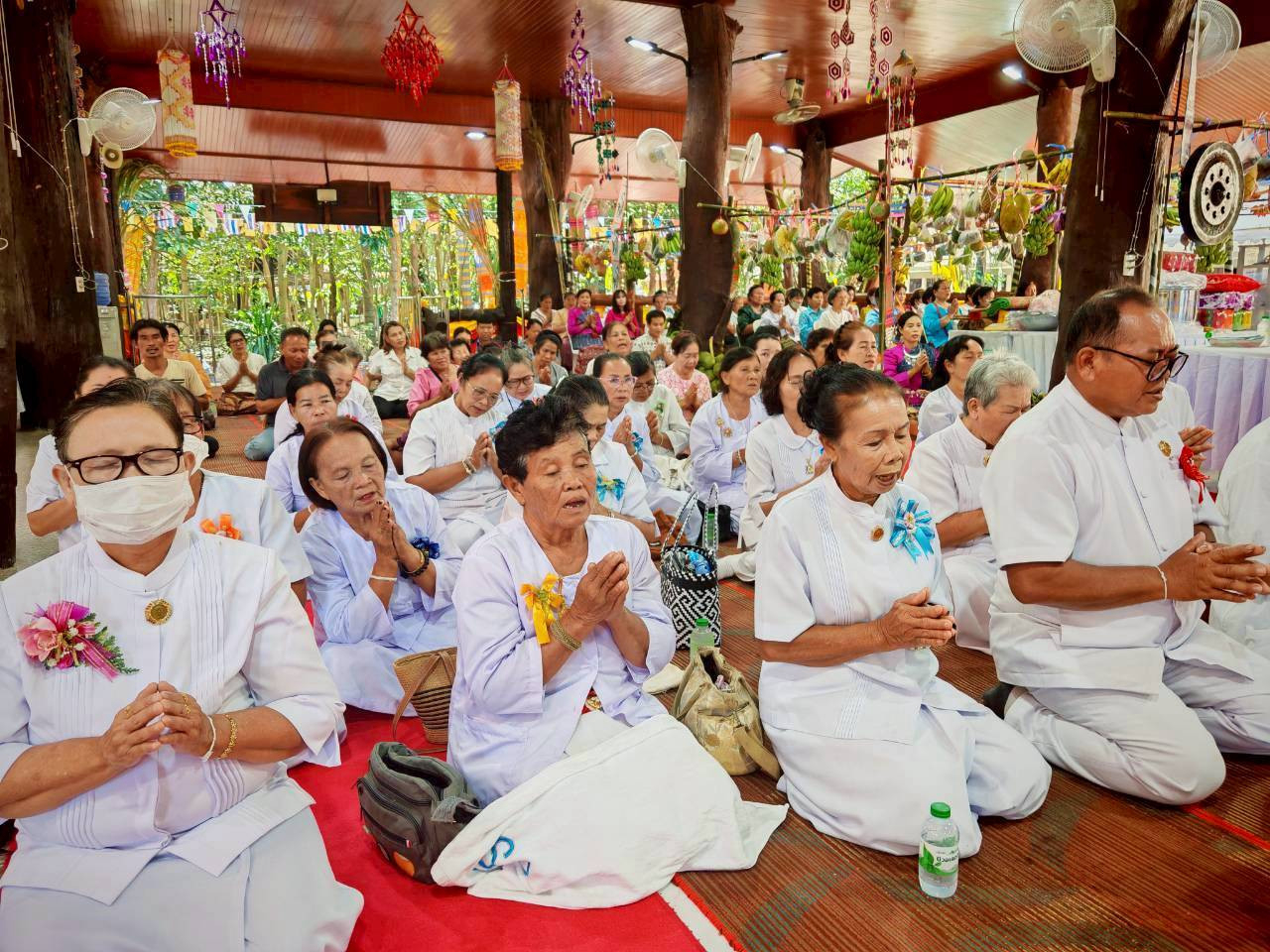 ภาพร่วมพิธีกรรมวัดใต้