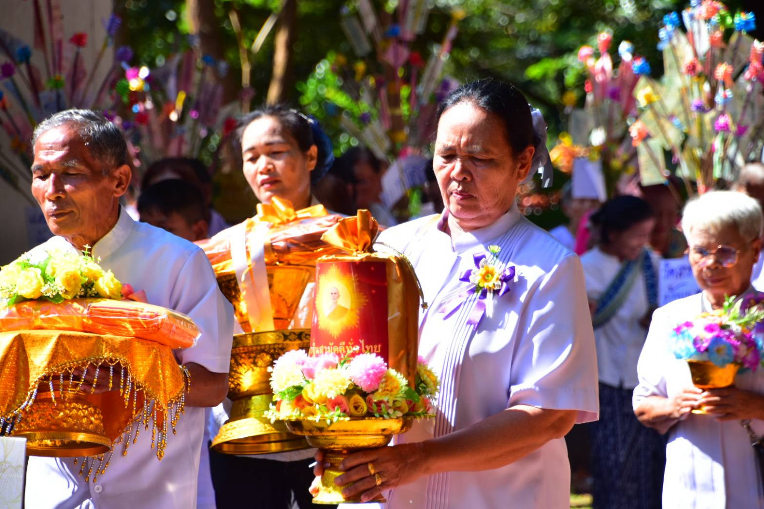 ภาพร่วมพิธีกรรมวัดธรรมมงคลรังษี