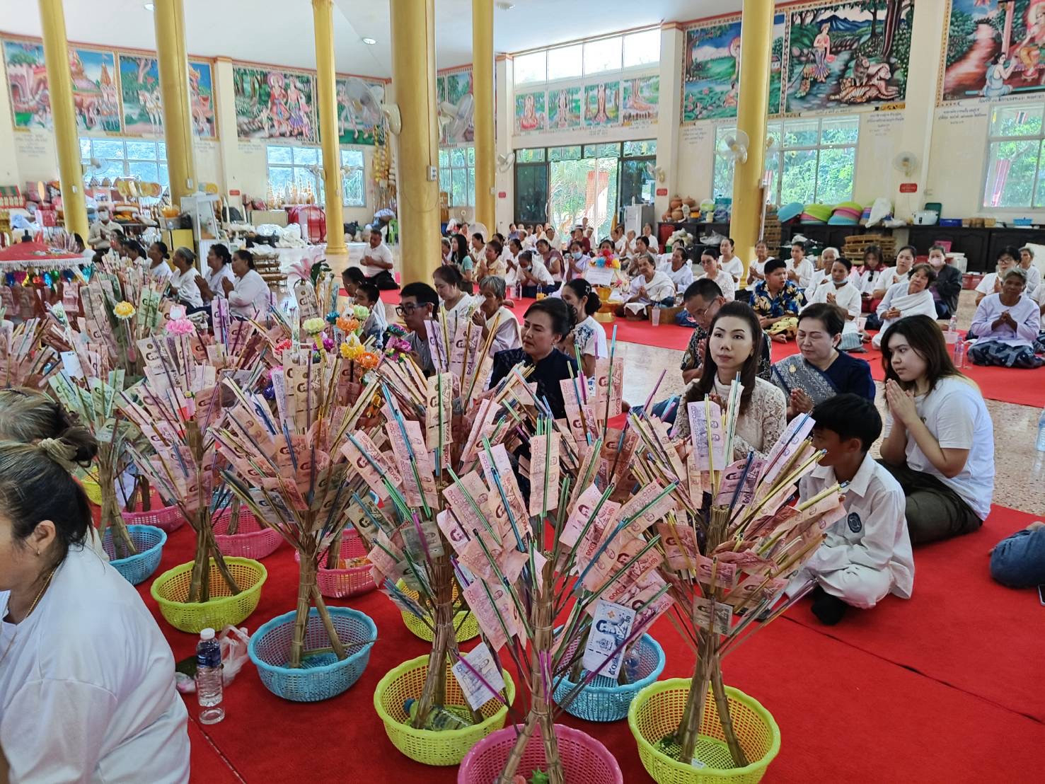 ภาพร่วมพิธีกรรมวัดศรีโพนเมือง