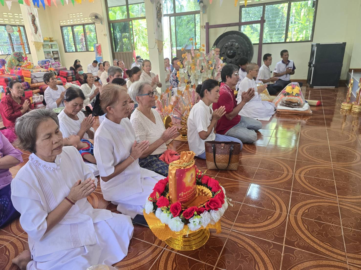 ภาพร่วมพิธีกรรมวัดหนองส่าน(บ้านหนองส่าน)