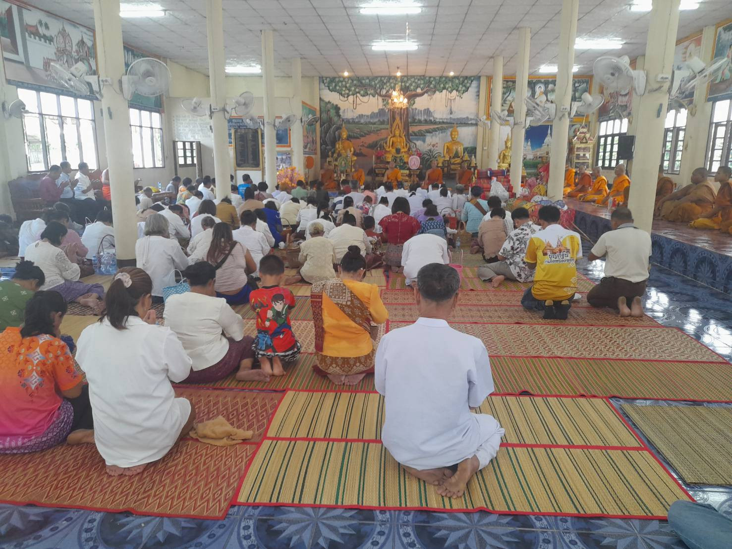 ภาพร่วมพิธีกรรมวัดป่าศิริมงคล
