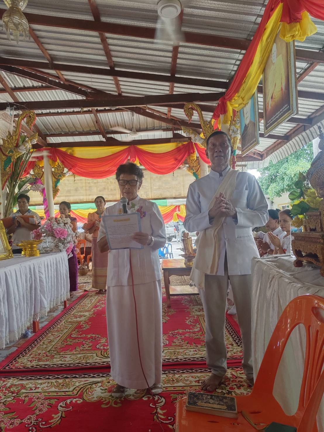 ภาพกล่าวคำถวายกฐินวัดสว่างโพธิ์ทอง