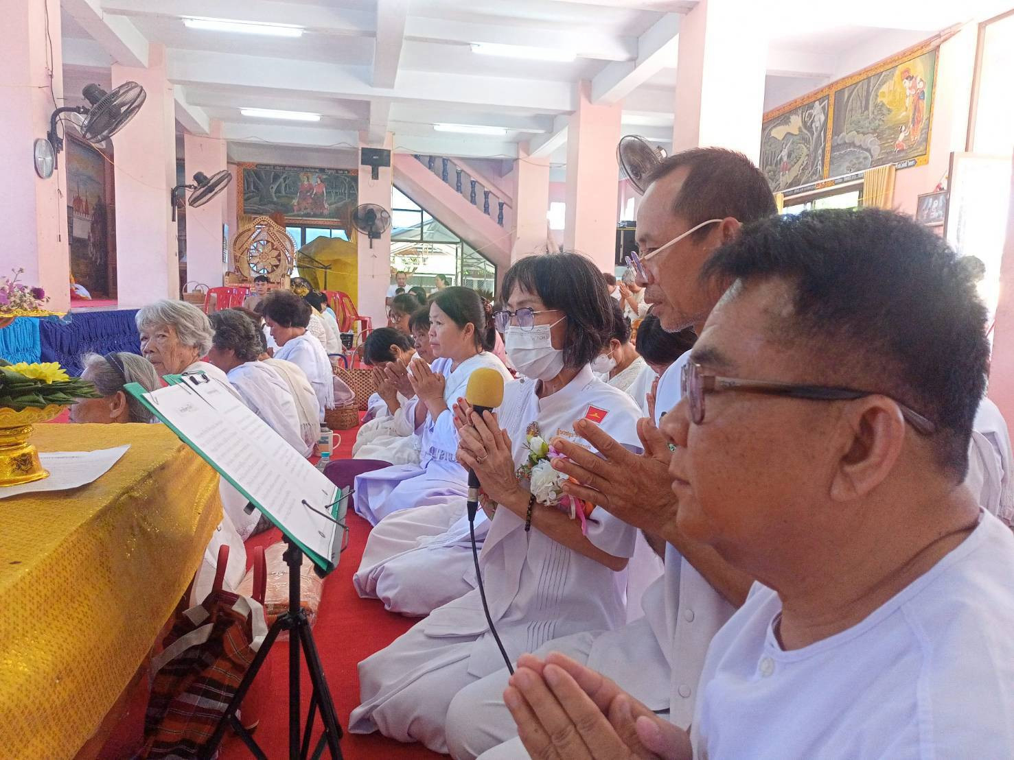 ภาพกล่าวคำถวายกฐินวัดทุ่งสว่างโนนโพธิ์