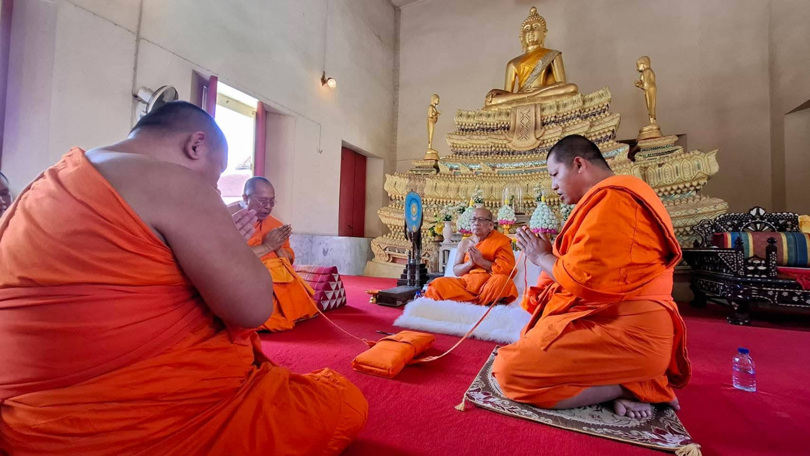 ภาพร่วมพิธีกรรมวัดสระทอง