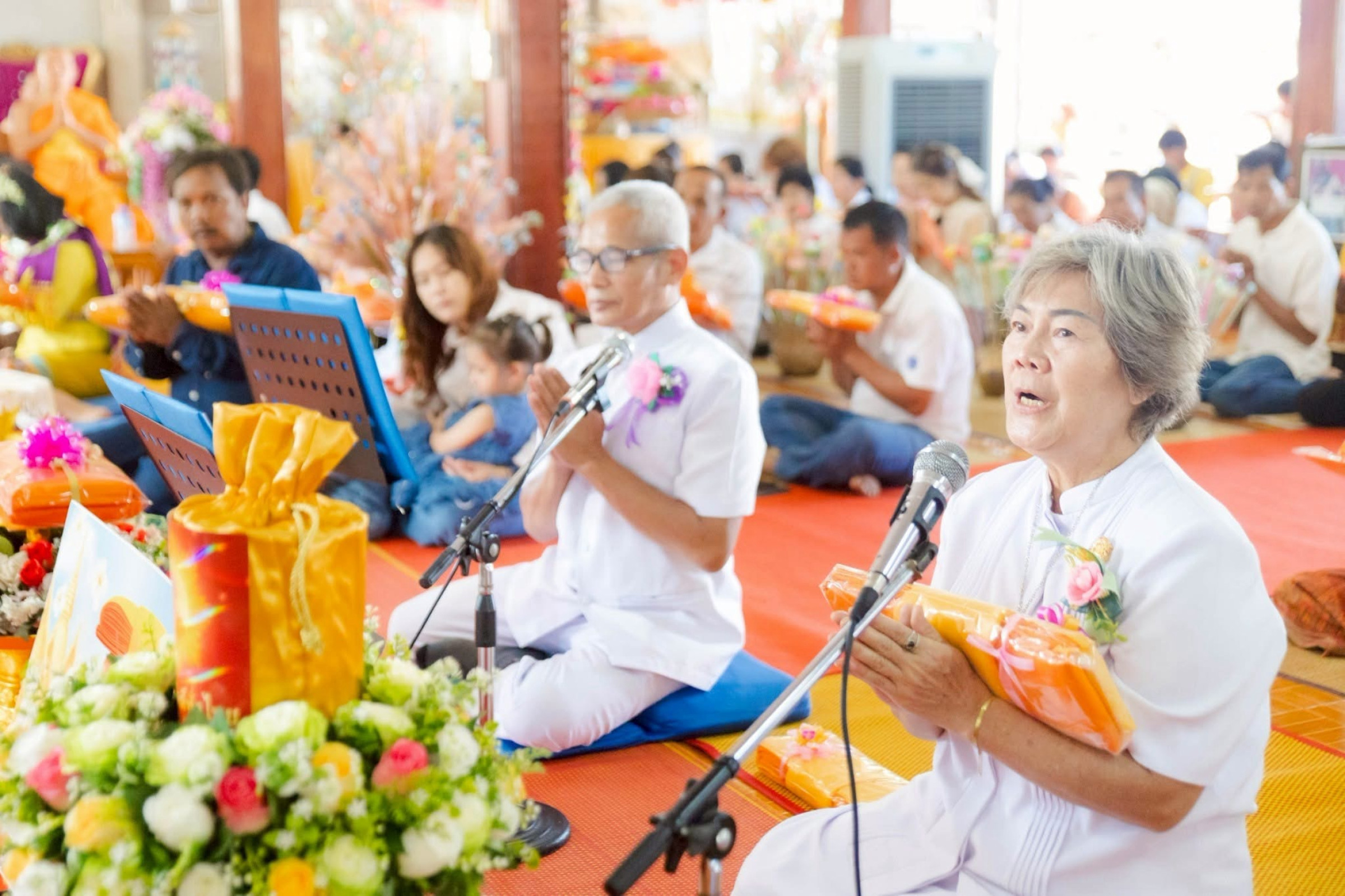 ภาพกล่าวคำถวายกฐินวัดศรีบุญเรือง