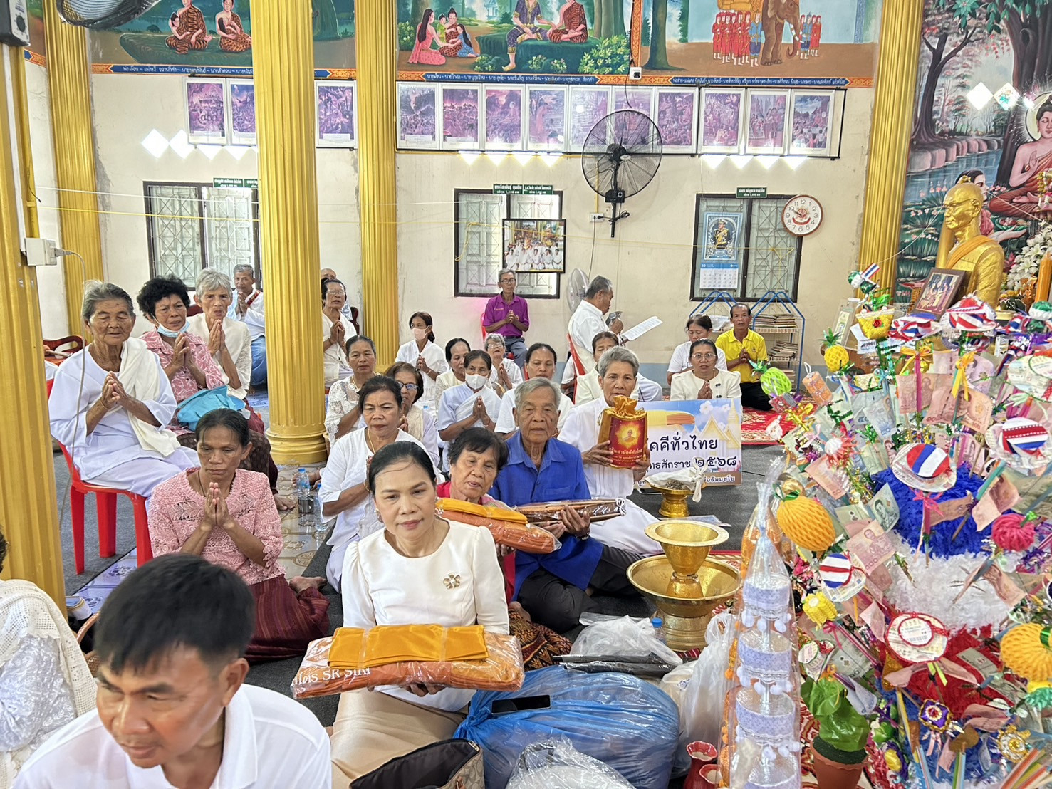 ภาพร่วมพิธีกรรมวัดเจริญชัย