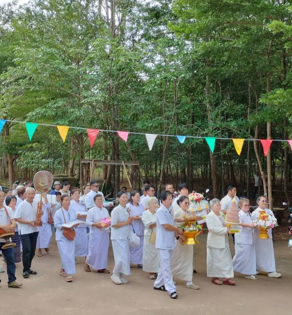 ภาพร่วมขบวนกฐินวัดป่าธรรมานุรักษ์