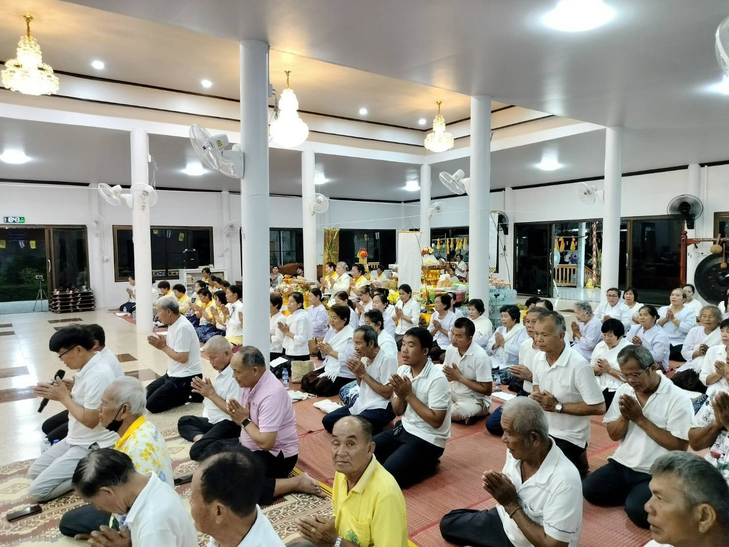 ภาพร่วมพิธีกรรมวัดป่าธรรมานุรักษ์
