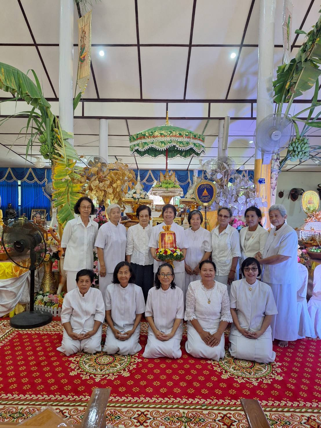 ภาพร่วมขบวนกฐินวัดโกรกแก้ววงพระจันทร์