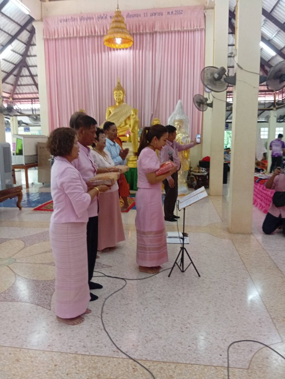 ภาพกล่าวคำถวายกฐินวัดโป่งเก้ง