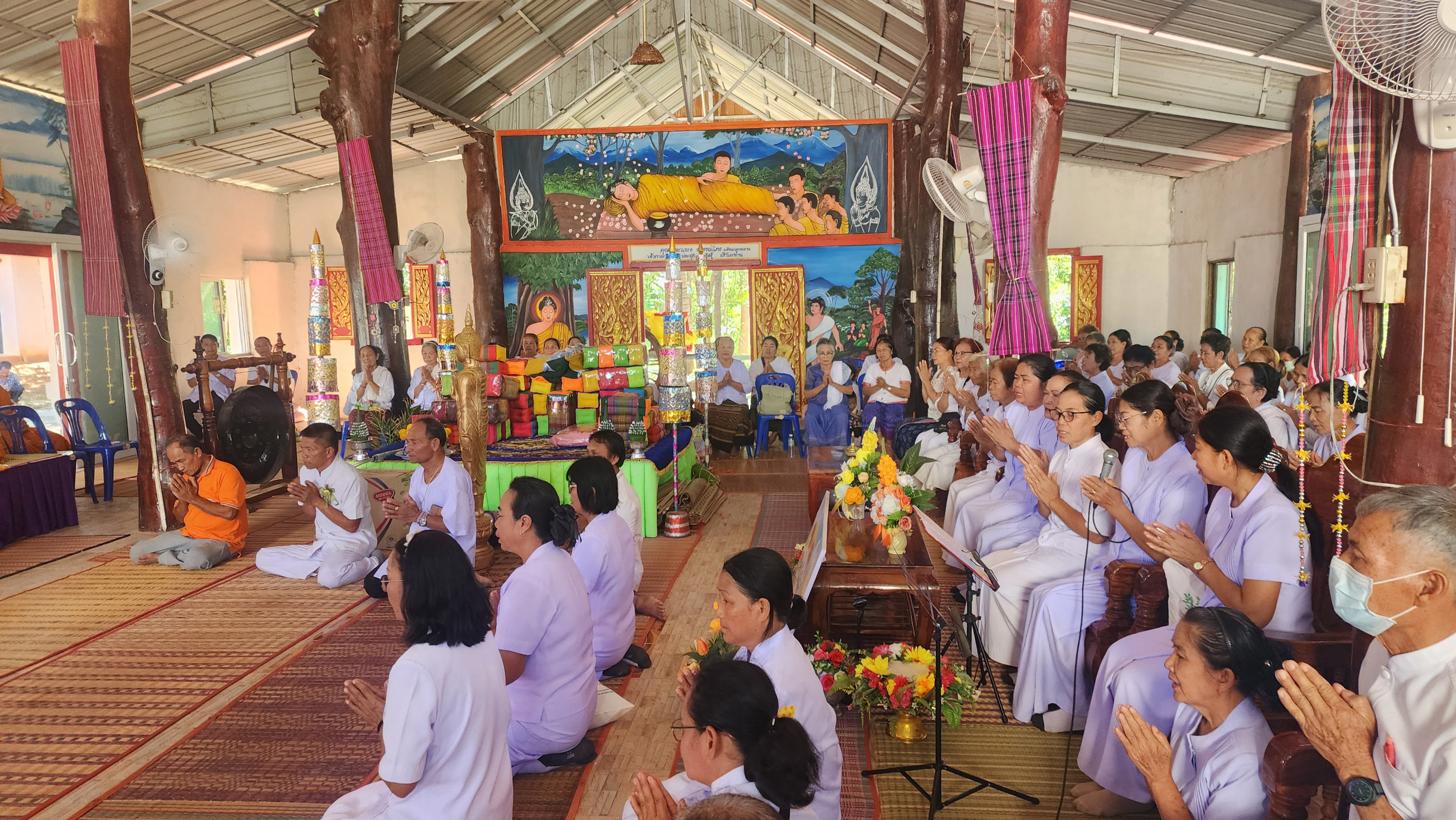 ภาพร่วมพิธีกรรมวัดใหม่เจริญศิลป์