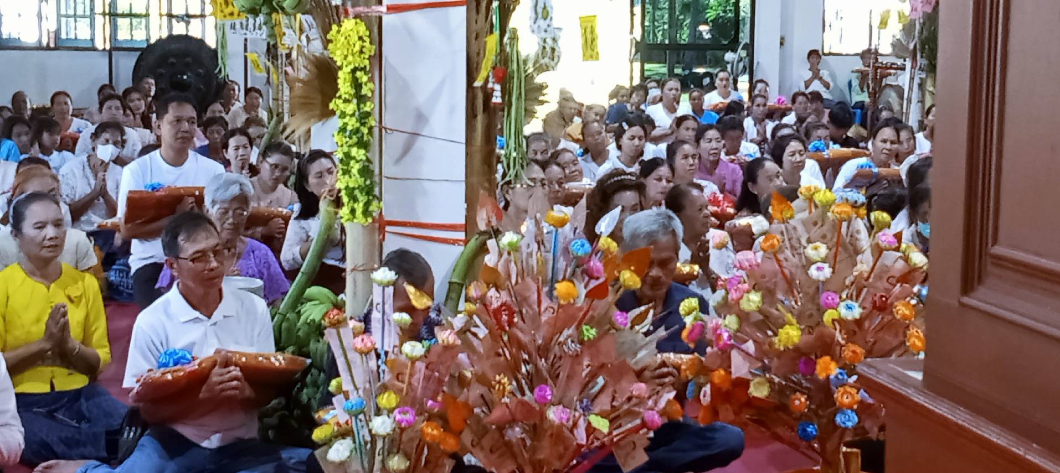 ภาพร่วมพิธีกรรมวัดศรีรัตนาราม