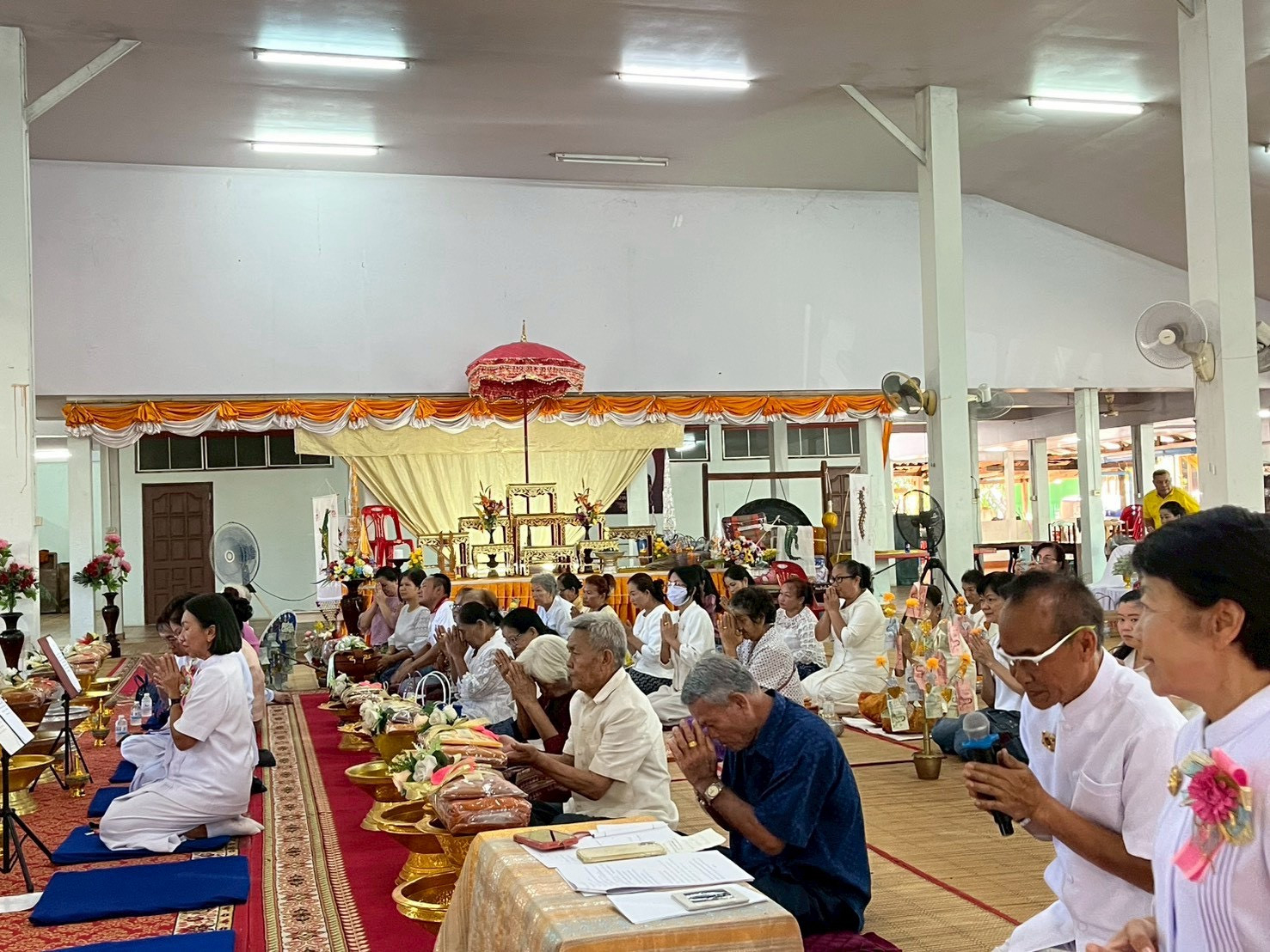 ภาพร่วมพิธีกรรมวัดโพธิ์ชัยวิทยาราม