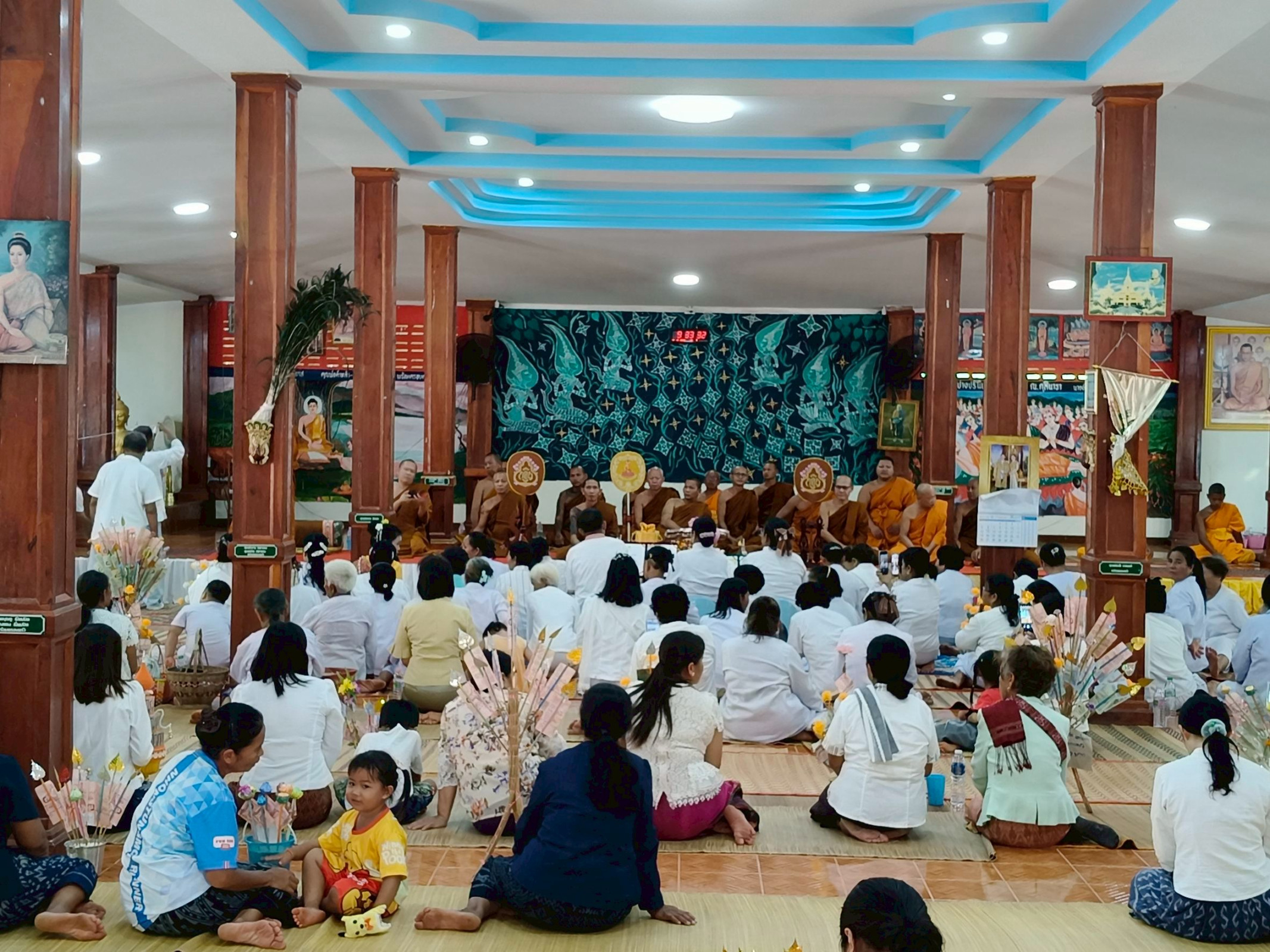 ภาพร่วมพิธีกรรมวัดศรีคำเม็ก