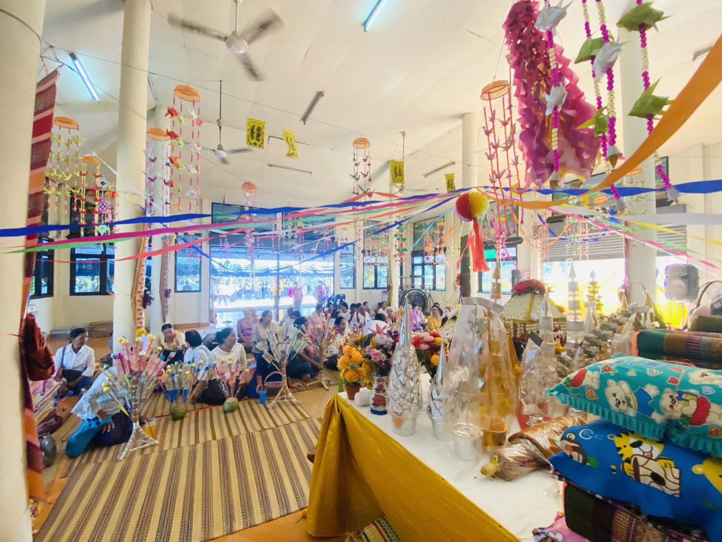 ภาพร่วมพิธีกรรมวัดโพธิสัตว์หิรัญญเขต