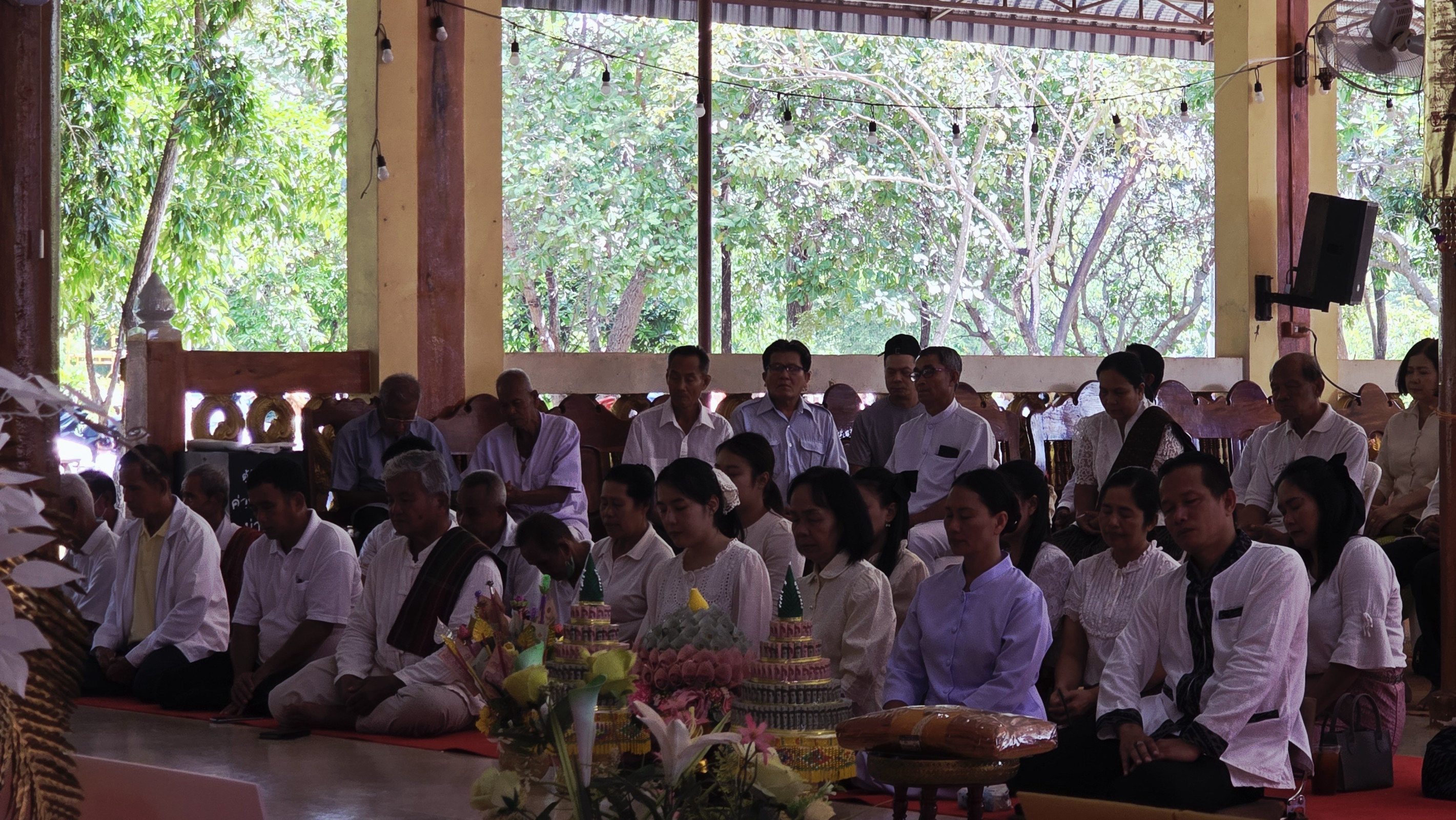 ภาพร่วมพิธีกรรมวัดสว่างโสภิตาราม