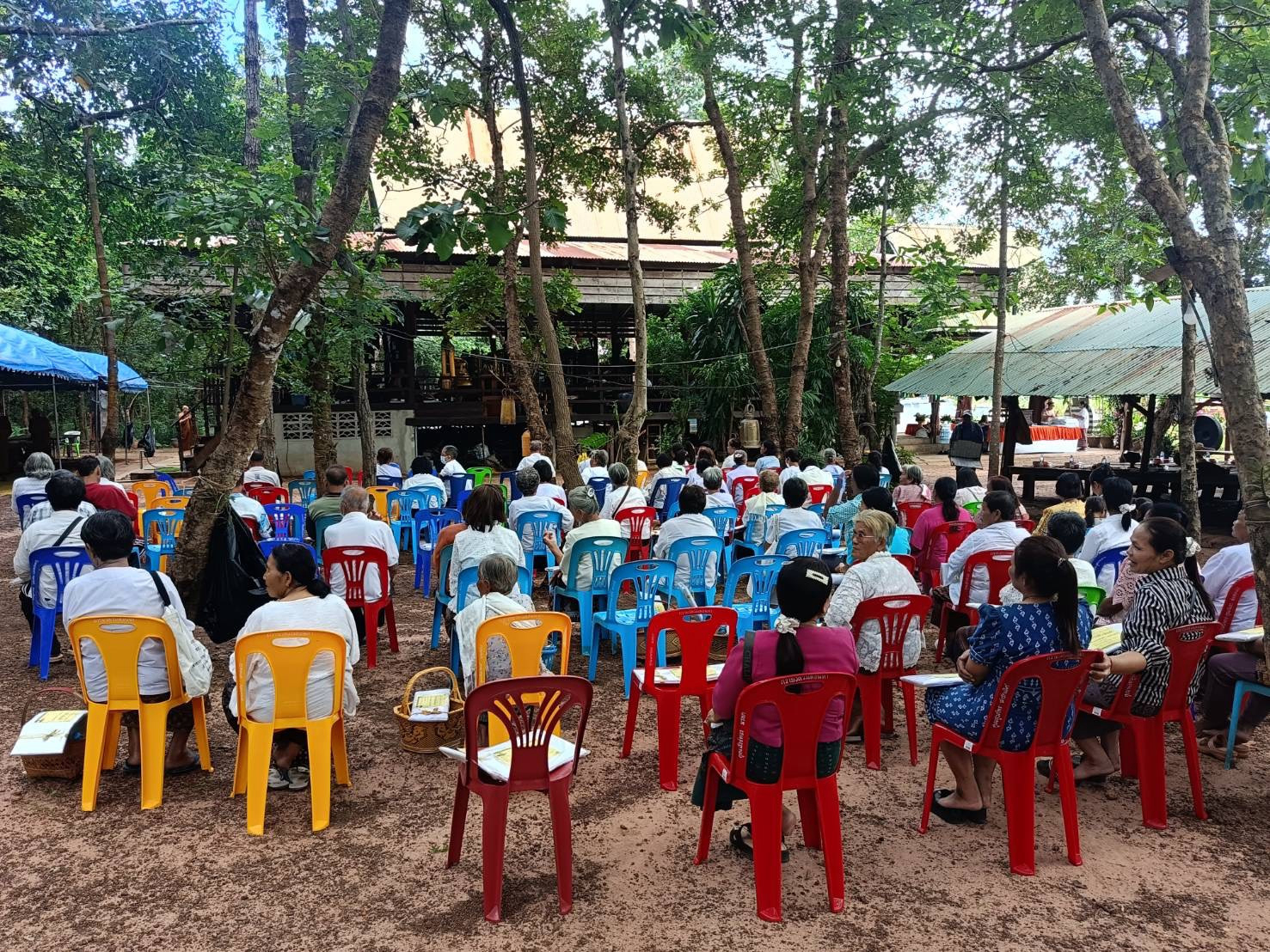 ภาพร่วมพิธีกรรมสำนักสงฆ์วังเดือนห้า