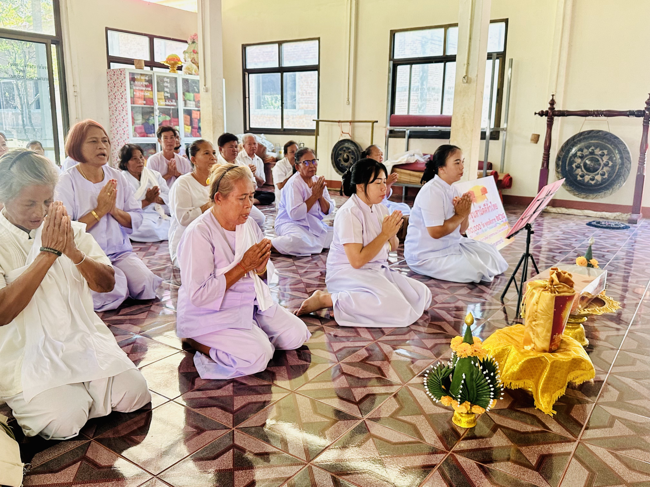 ภาพร่วมพิธีกรรมวัดสุวรรณวราราม