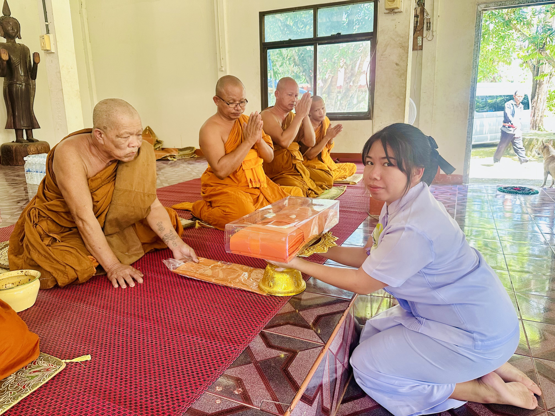 ภาพร่วมพิธีกรรมวัดสุวรรณวราราม