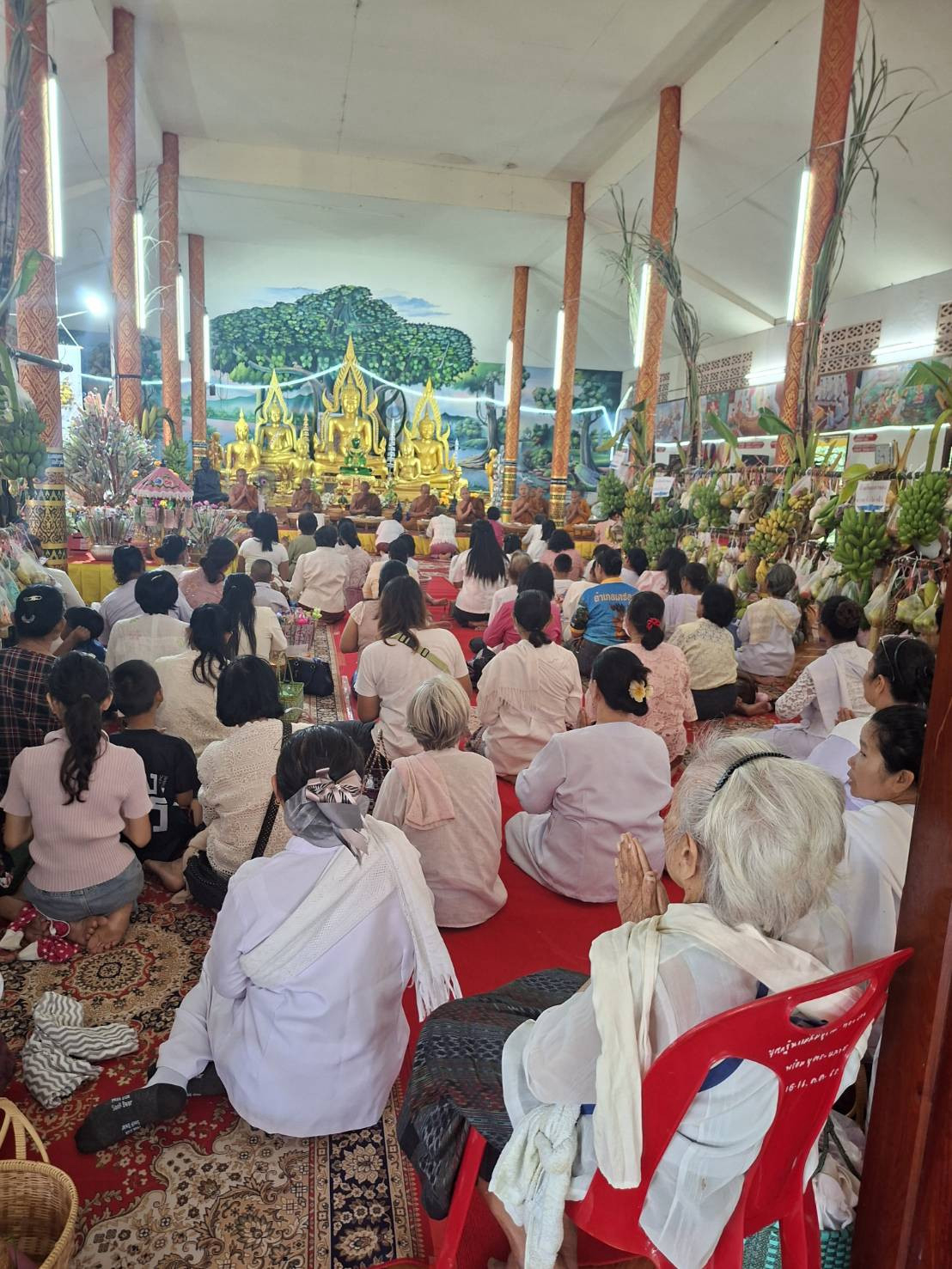 ภาพร่วมพิธีกรรมสำนักสงฆ์โนนสุขสันต์