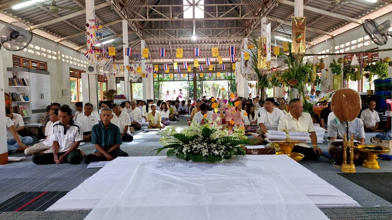 ภาพร่วมพิธีกรรมวัดป่าทุ่งเทวา