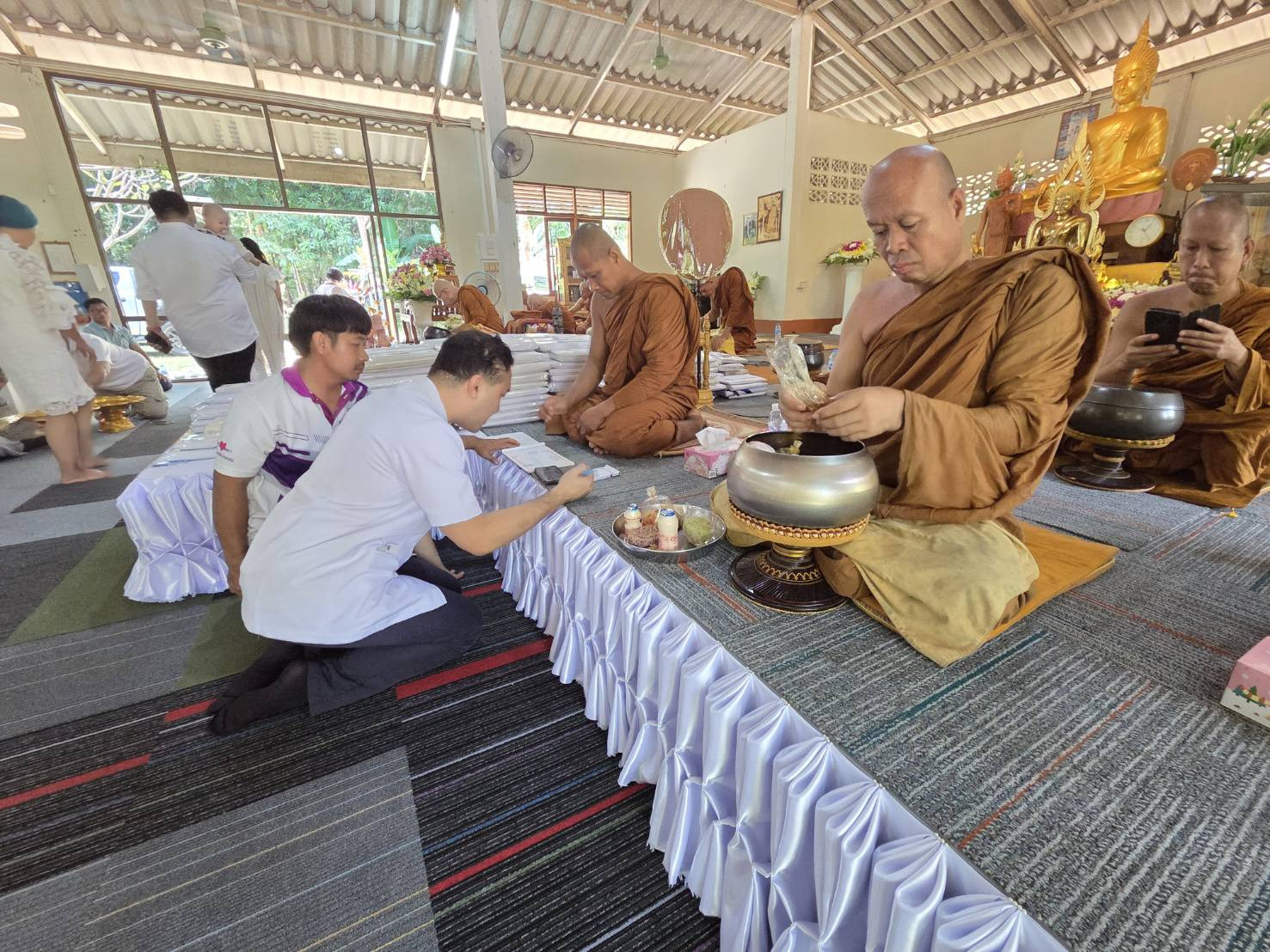 ภาพร่วมพิธีกรรมวัดป่าทุ่งเทวา