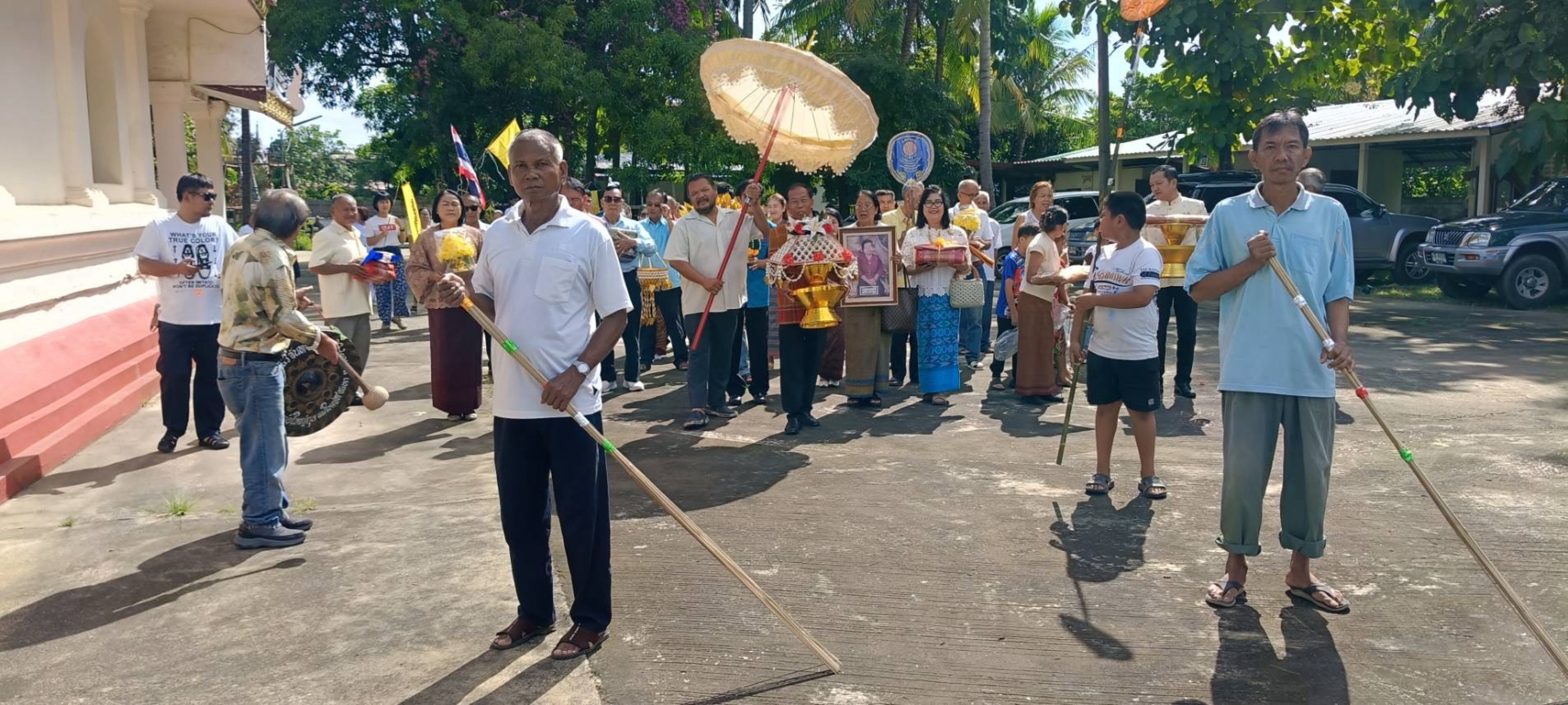 ภาพร่วมพิธีกรรมวัดไชยมงคล