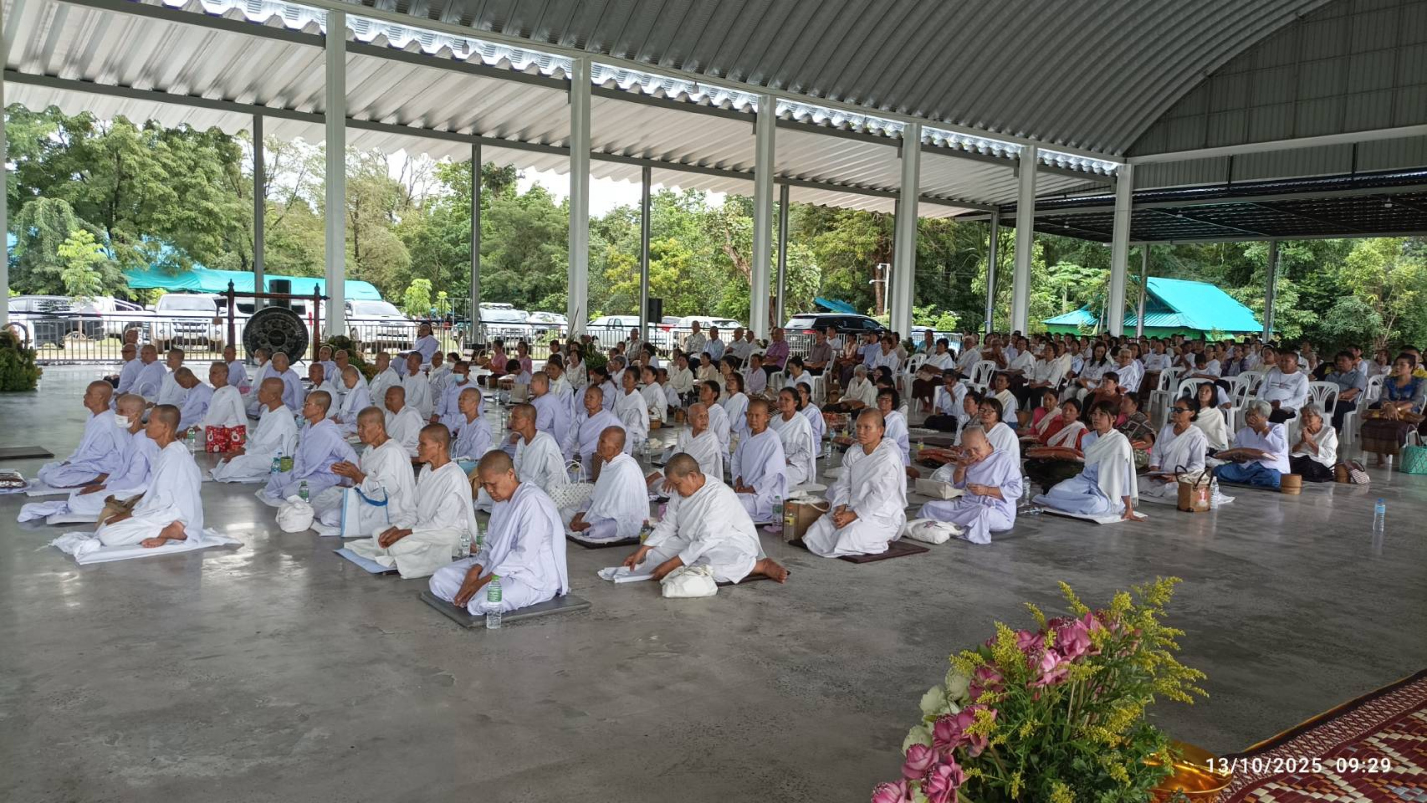 ภาพร่วมพิธีกรรมธุดงคสถานสวนป่าโมงเจริญโพธิธรรม