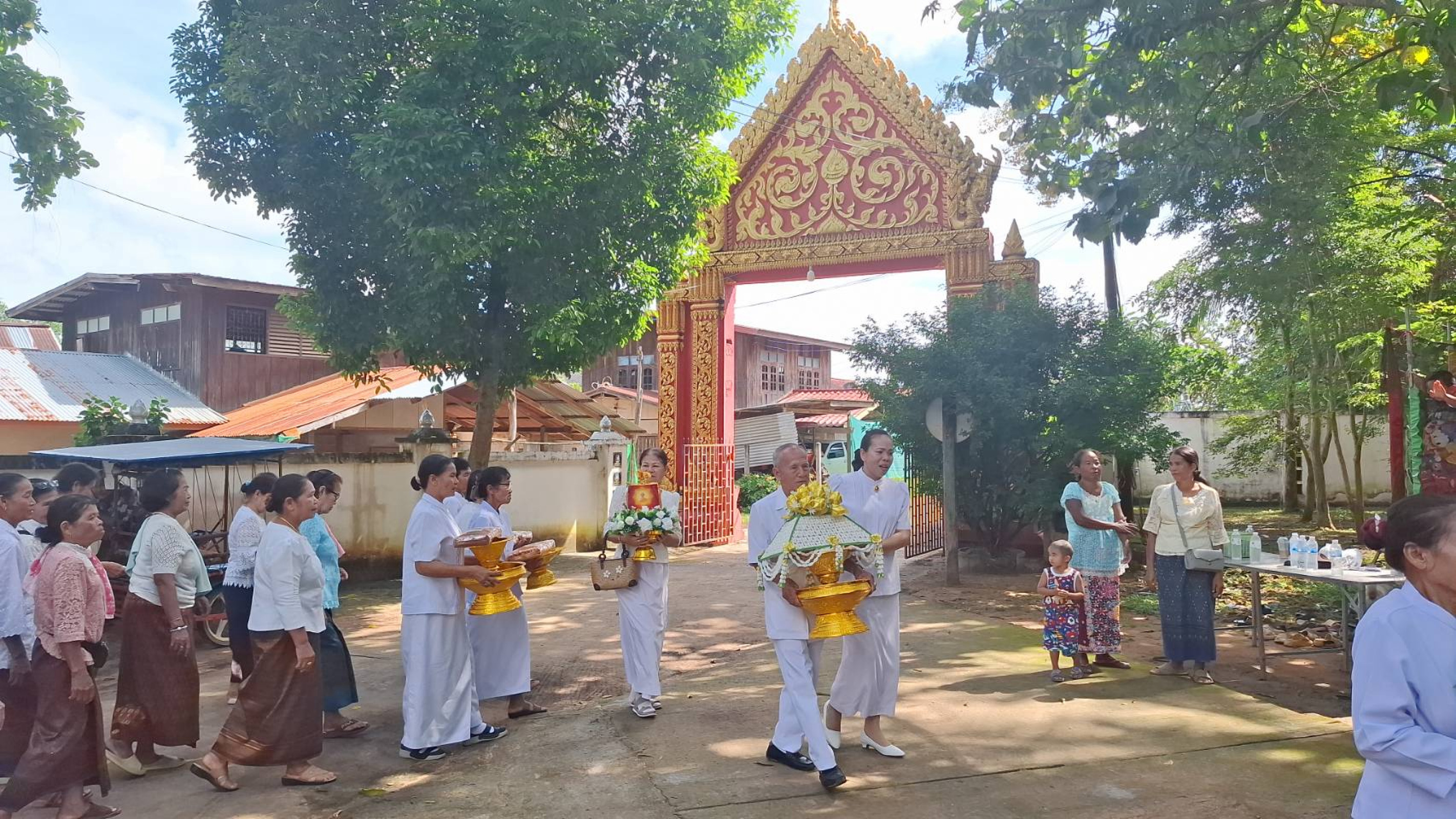 ภาพร่วมพิธีกรรมวัดดอนสุวรรณ์ (บ้านดอนน้ำคำ)