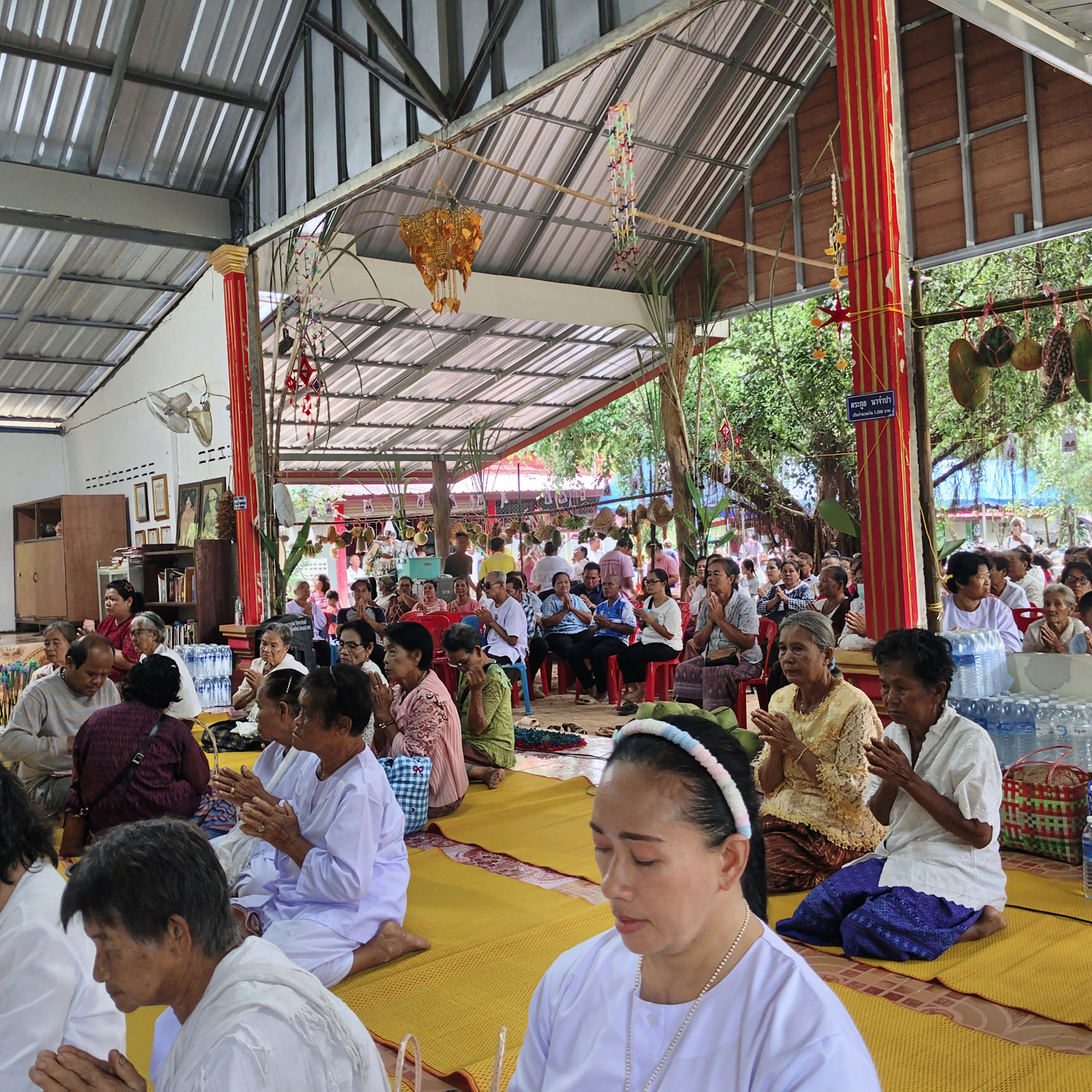 ภาพร่วมพิธีกรรมวัดโนนโพธิ์งาม