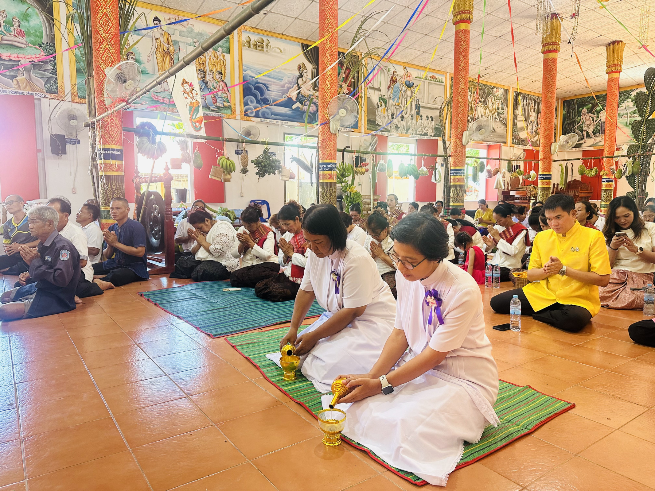 ภาพร่วมพิธีกรรมวัดบ้านอ่างหินน้อย