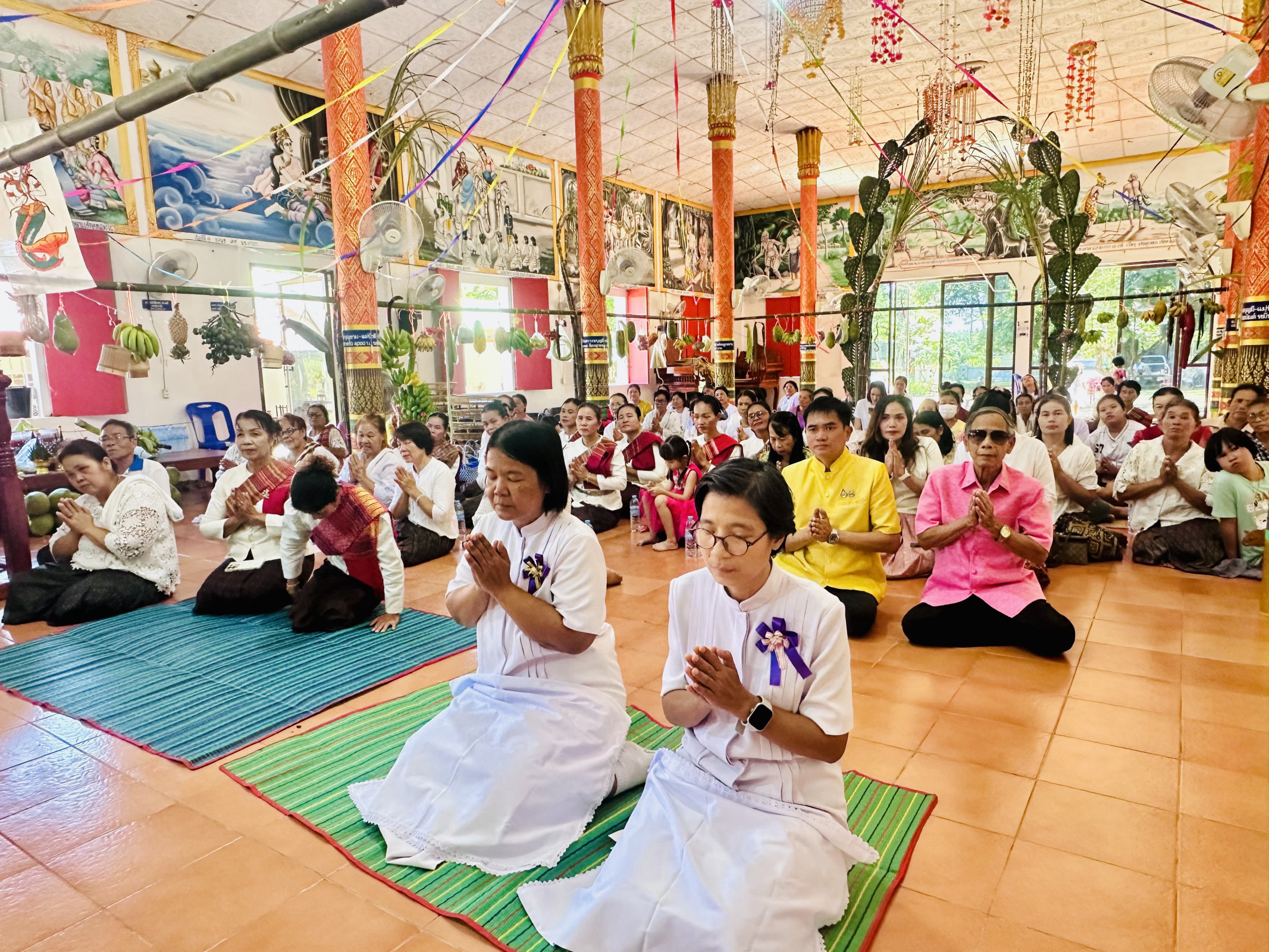 ภาพร่วมพิธีกรรมวัดบ้านอ่างหินน้อย