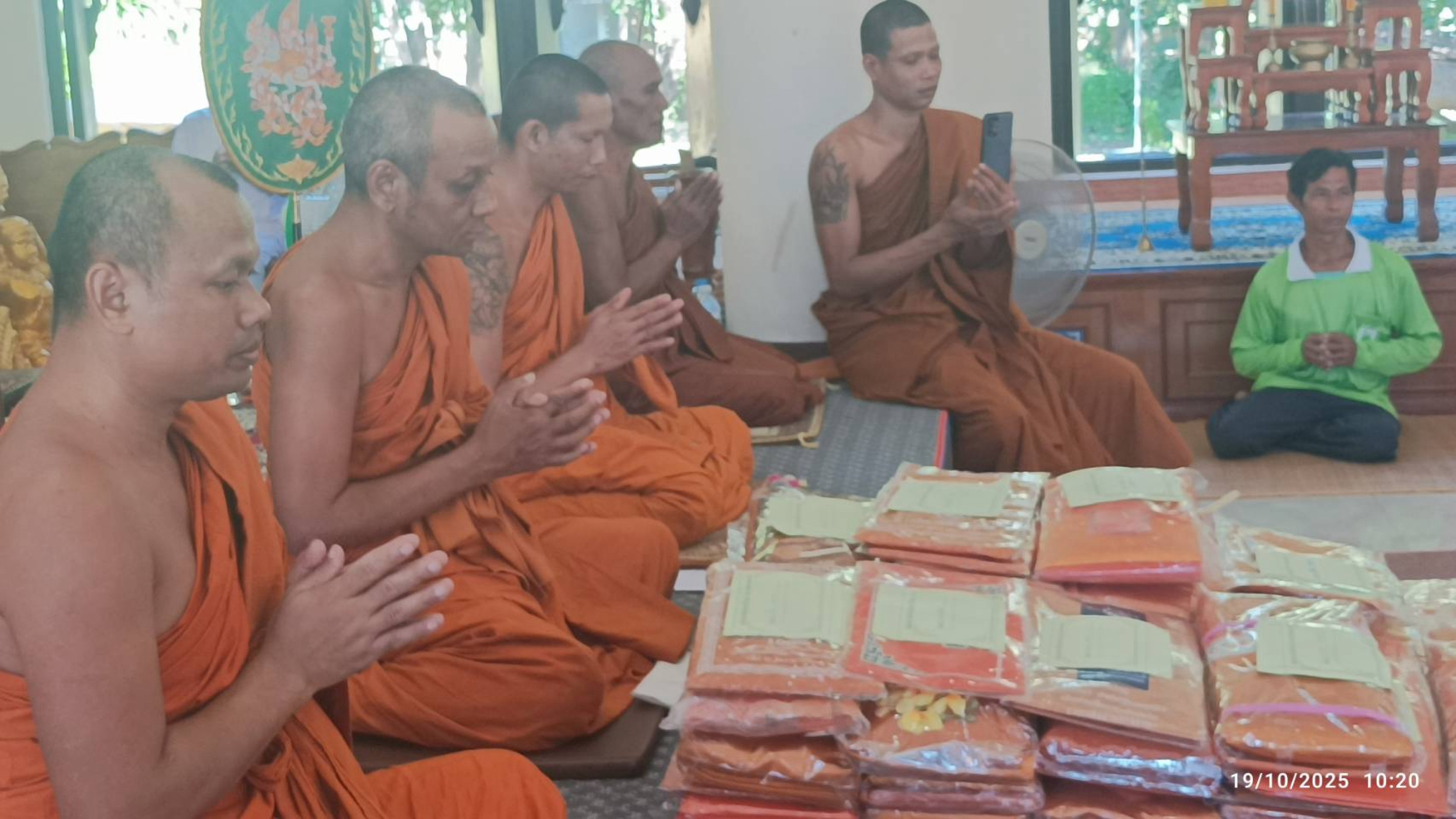 ภาพร่วมพิธีกรรมวัดบ้านตาโกย