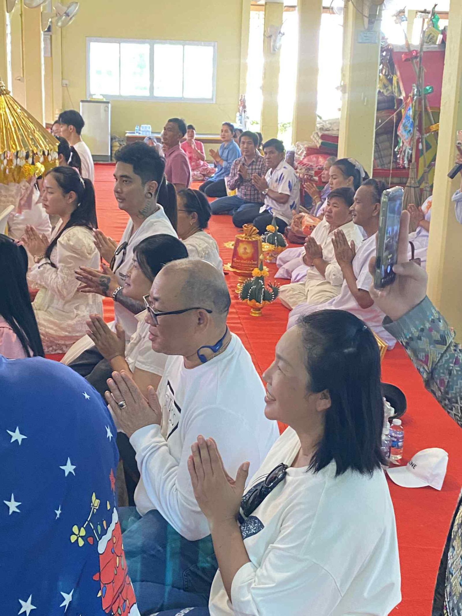 ภาพร่วมพิธีกรรมวัดน้ำเที่ยง