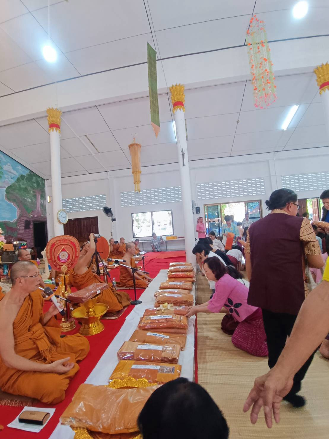 ภาพร่วมพิธีกรรมวัดหนองควายน้อย