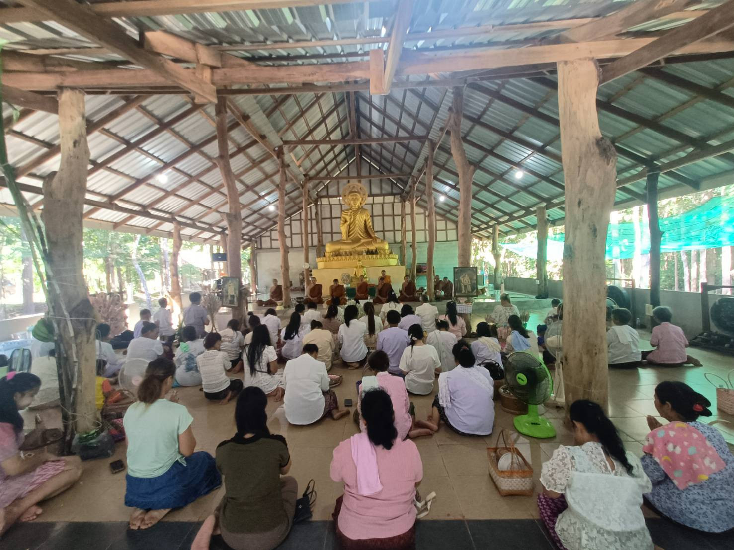 ภาพร่วมพิธีกรรมวัดดอนตูม