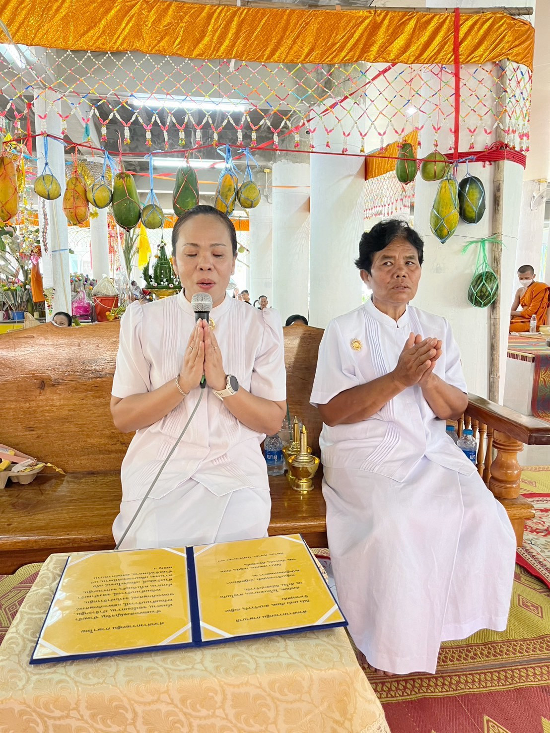 ภาพกล่าวคำถวายกฐินวัดหัวเห่ว