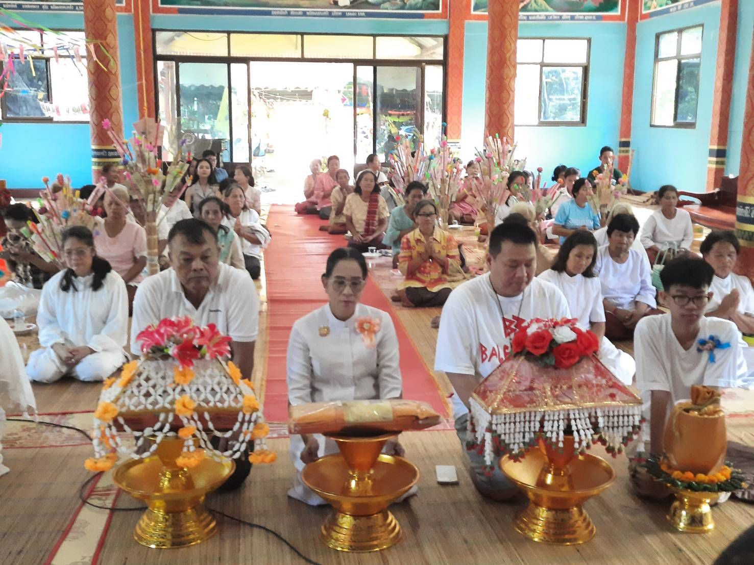 ภาพร่วมพิธีกรรมวัดหนองลุมพุก