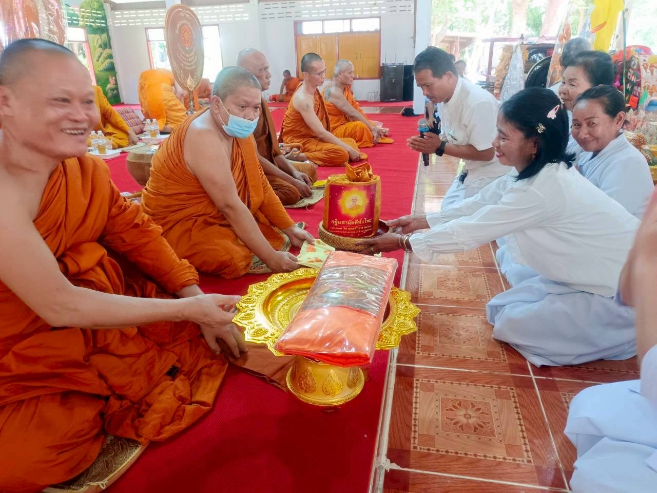 ภาพร่วมพิธีกรรมวัดโนนน้อย