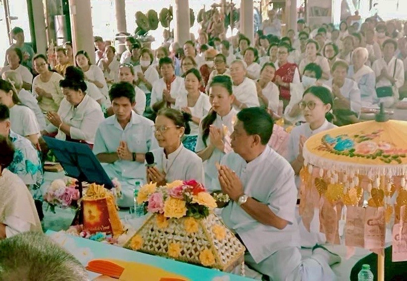 ภาพกล่าวคำถวายกฐินวัดหนองกุงเหนือ