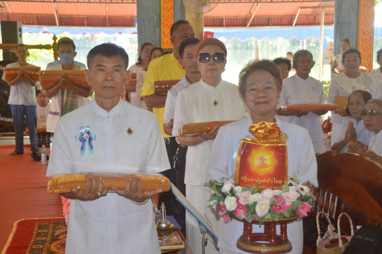ภาพร่วมพิธีกรรมวัดป่าสามัคคีธรรม