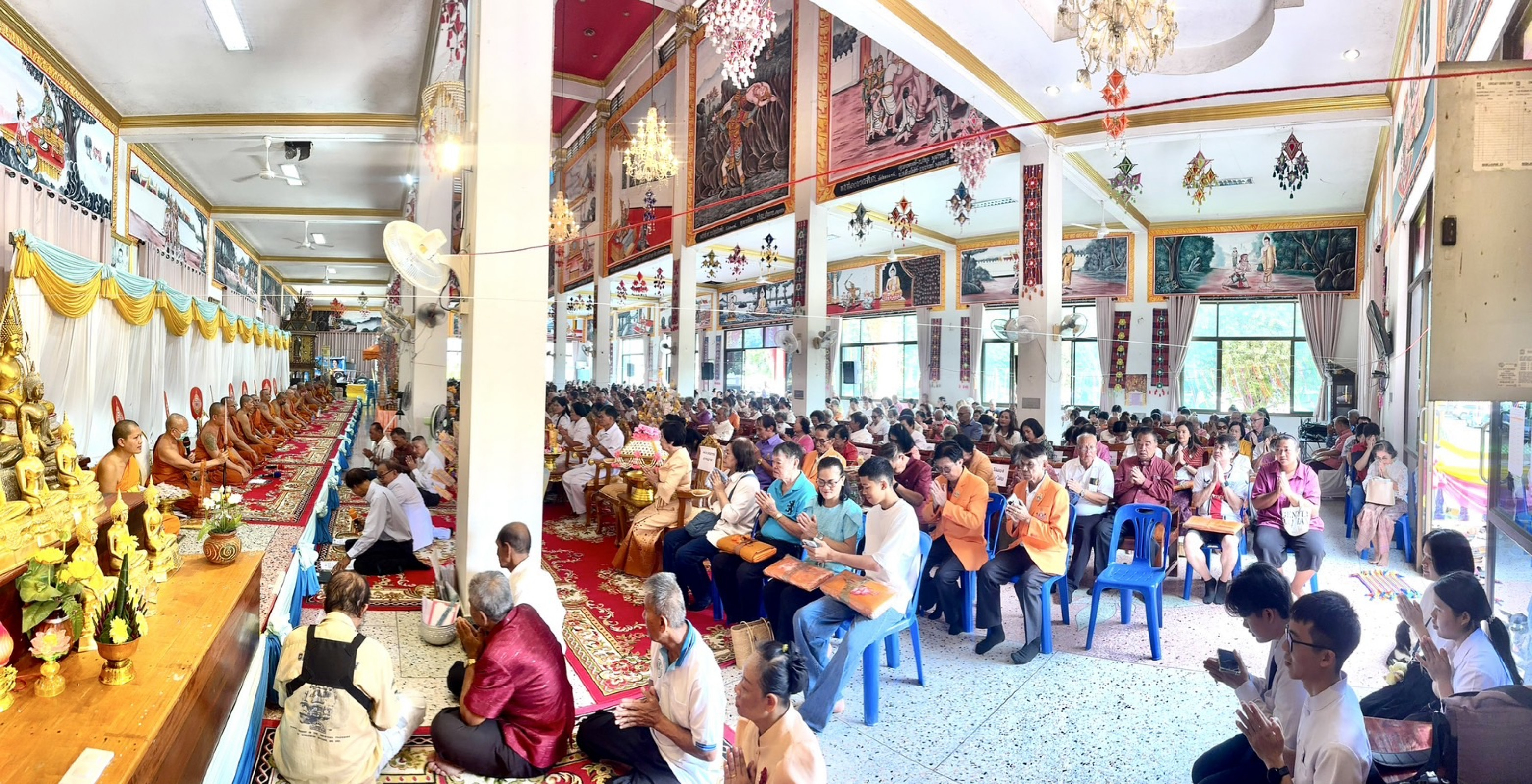 ภาพร่วมพิธีกรรมวัดสว่างสุทธาราม