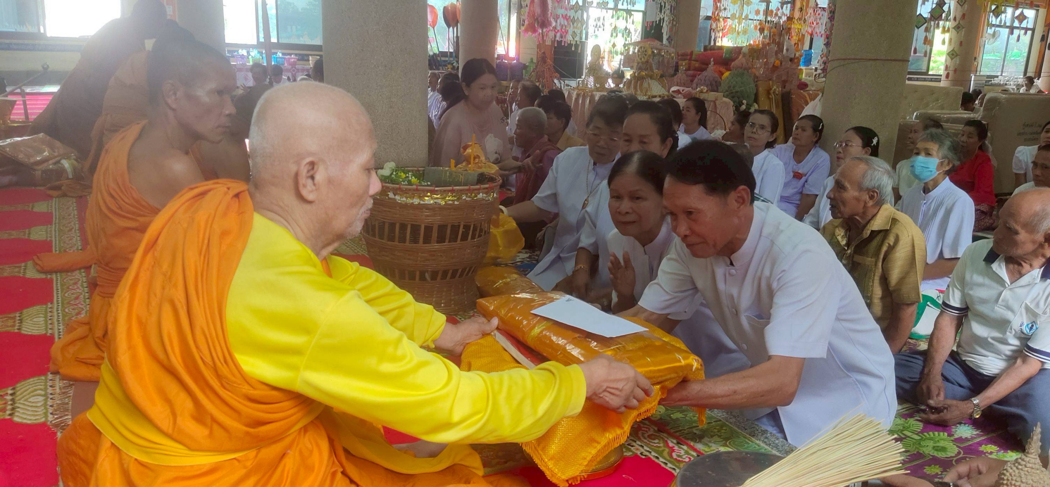 ภาพร่วมพิธีกรรมวัดพิศาล