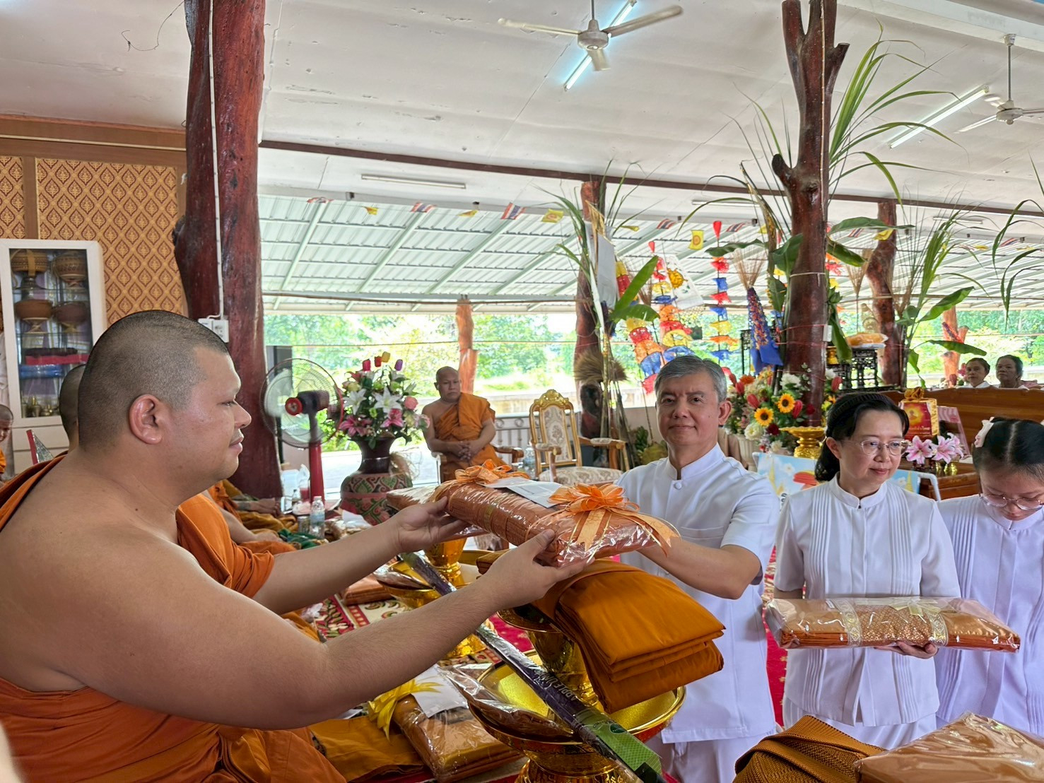 ภาพร่วมพิธีกรรมวัดสามสวน