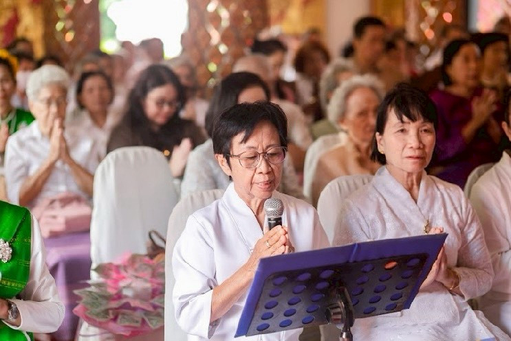 ภาพกล่าวคำถวายกฐินวัดป่าเห็ว