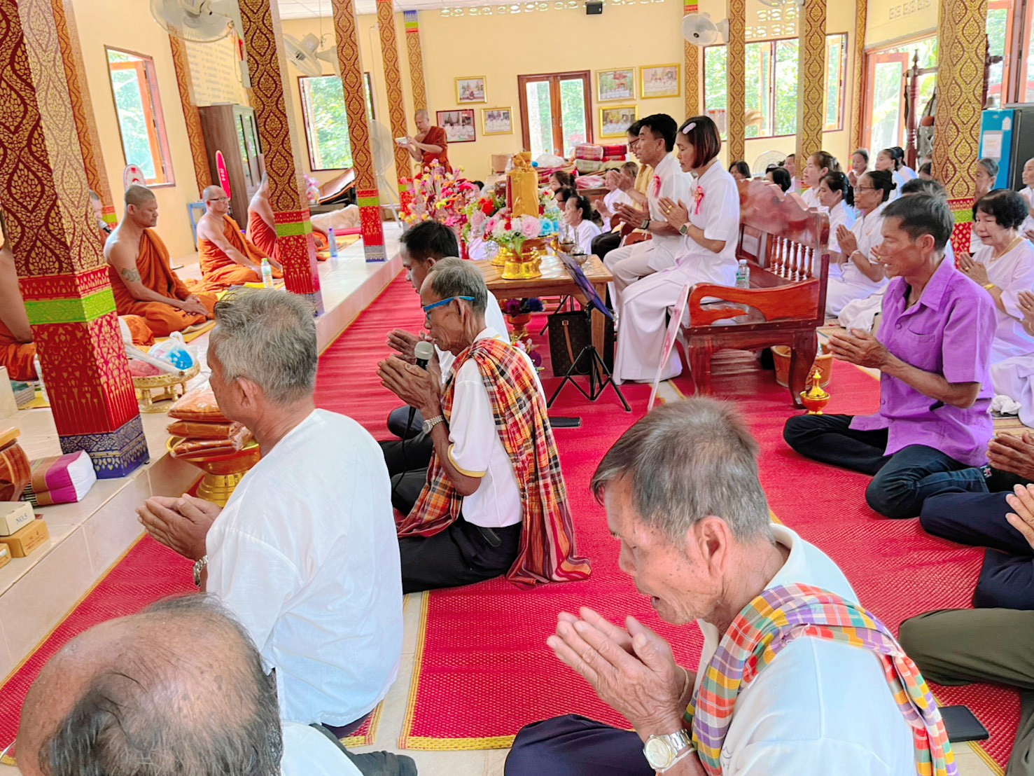 ภาพร่วมพิธีกรรมวัดศิริธรรมาราม