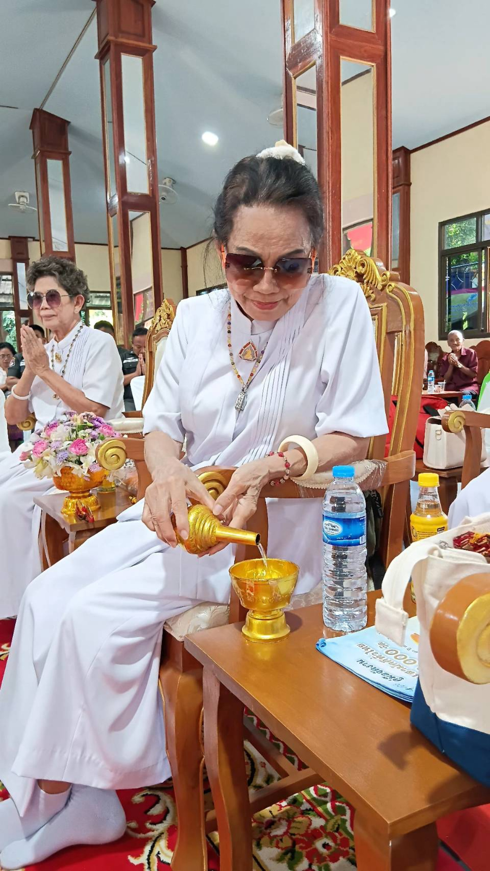 ภาพร่วมพิธีกรรมวัดศิลาอาสนาราม