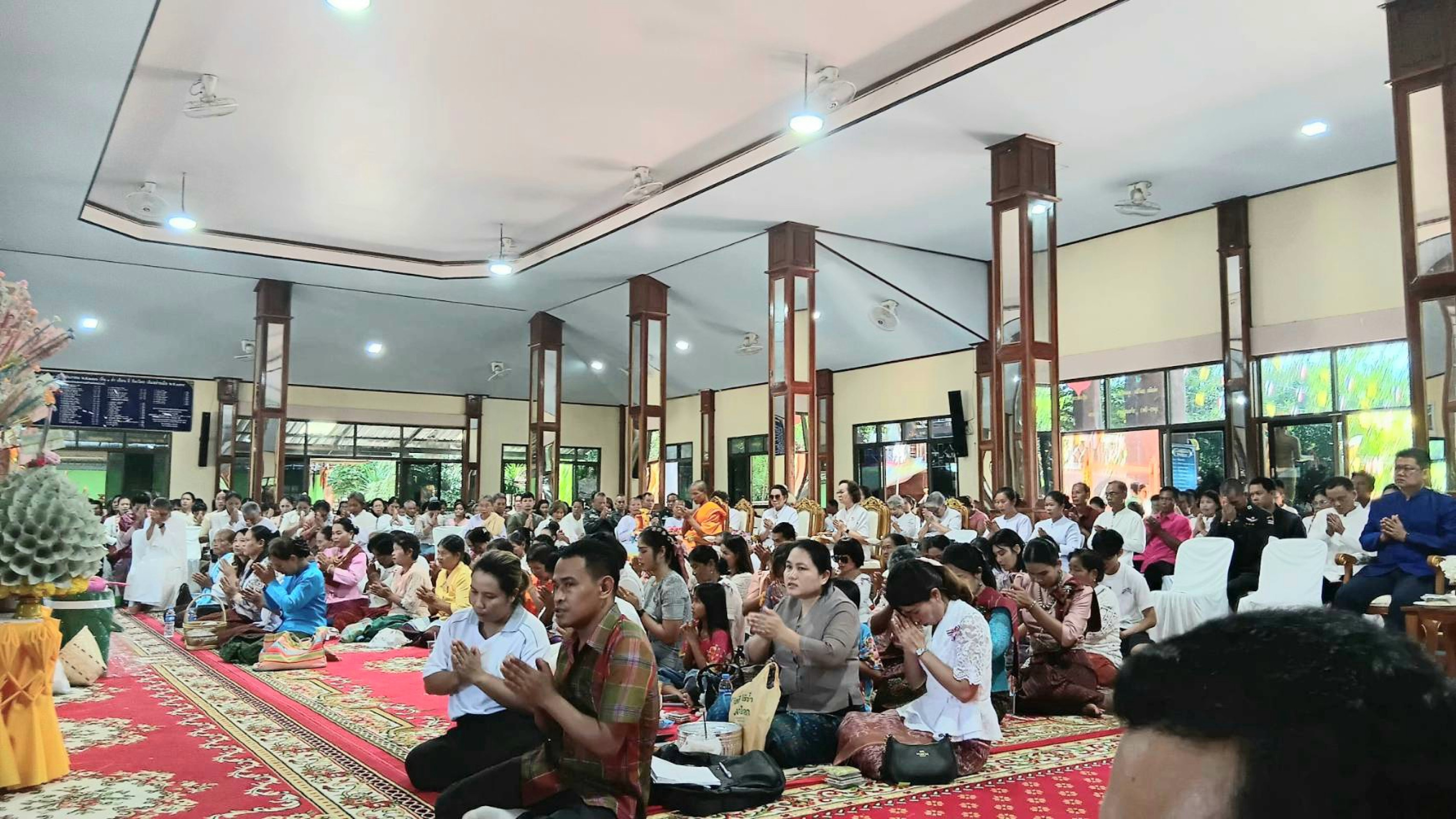 ภาพร่วมพิธีกรรมวัดศิลาอาสนาราม