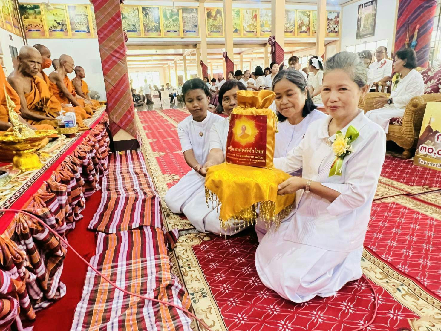 ภาพร่วมพิธีกรรมวัดสุเขตตาราม