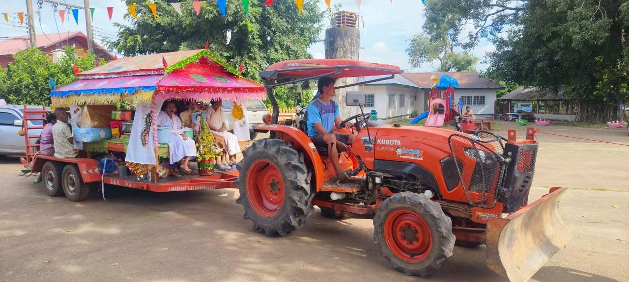ภาพร่วมพิธีกรรมวัดโนนสูงบ้านแห้ว